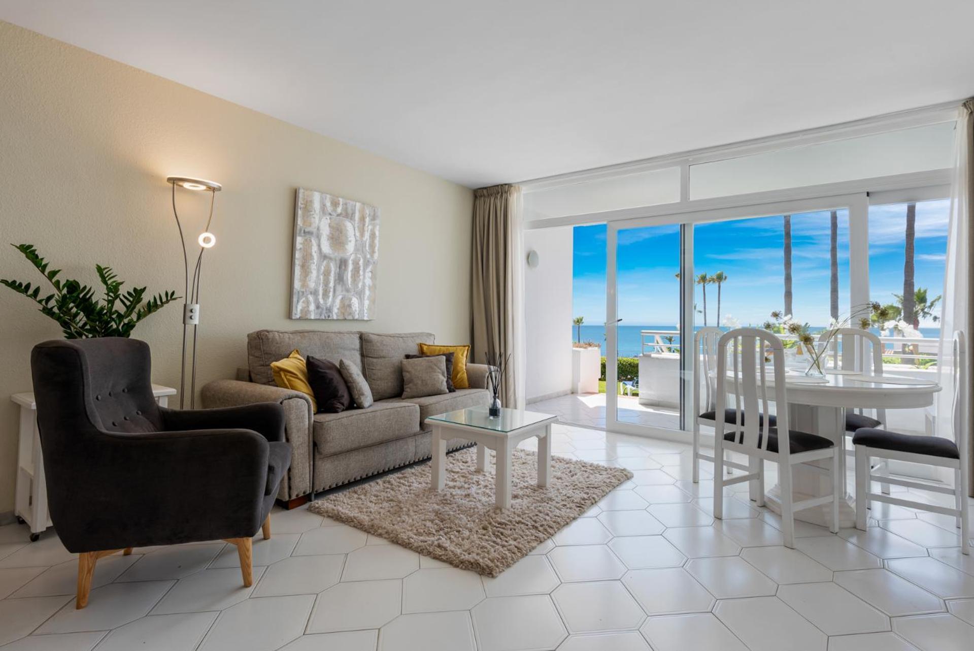 Miraflores Apartments By The Beach Costa Del Sol Sitio de Calahonda Kültér fotó