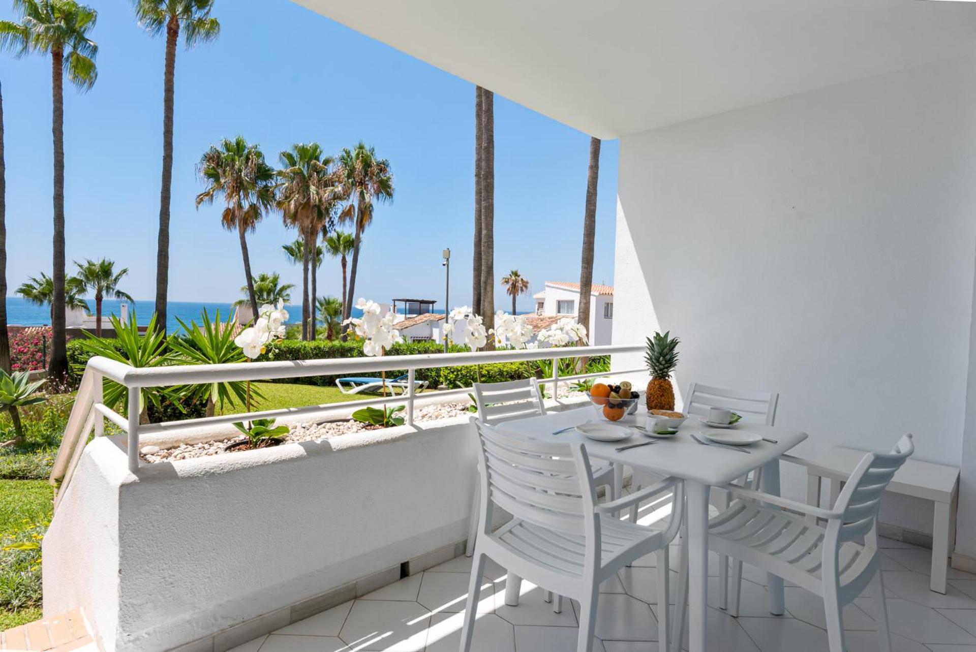 Miraflores Apartments By The Beach Costa Del Sol Sitio de Calahonda Kültér fotó